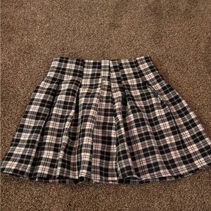 Plaid Black and White Women's Skirt